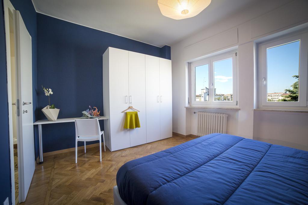 One-Bedroom Apartment,204244759:JPEG