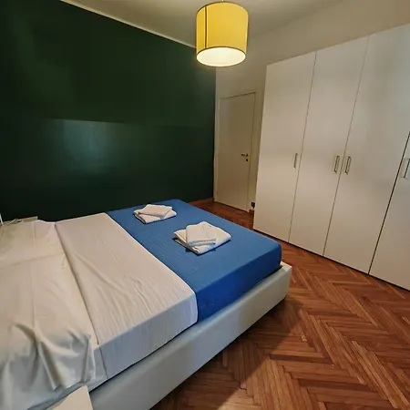 Aurum Aparthotels Gambara-3